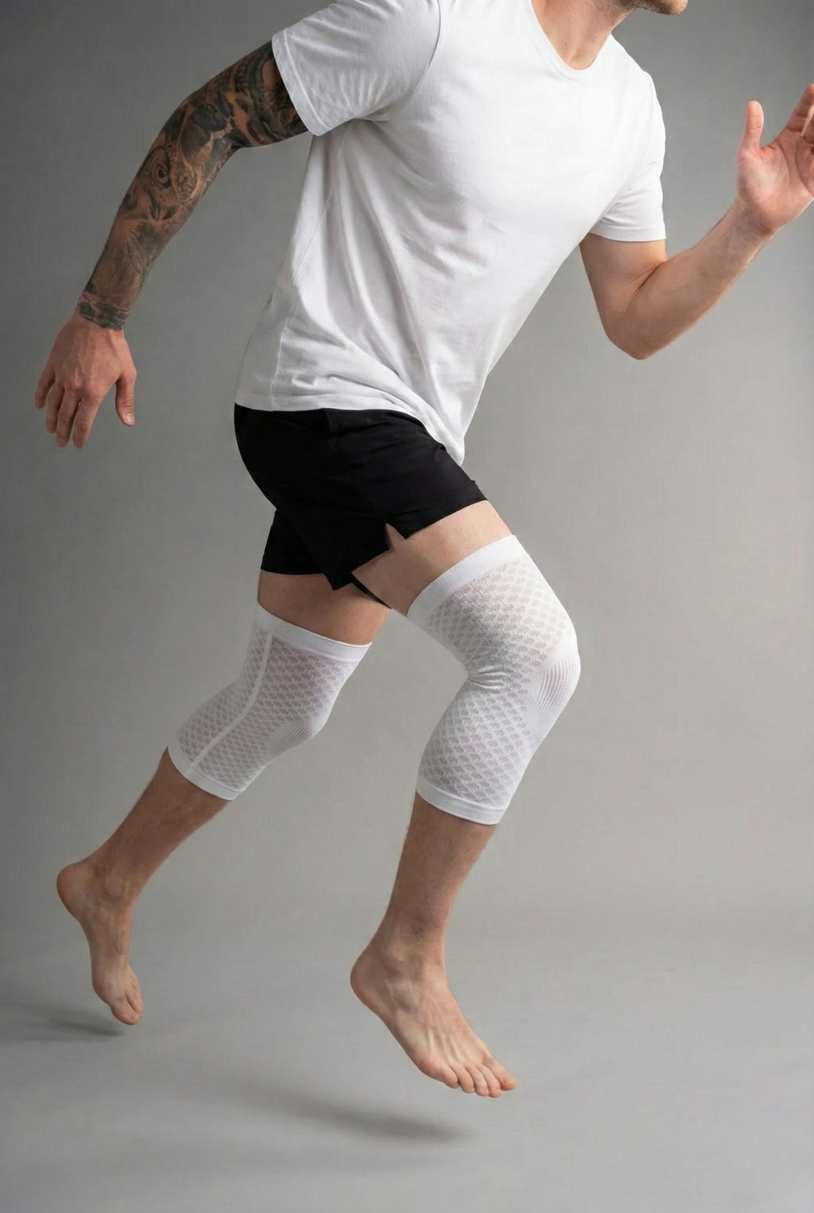 Honeycomb knee sleeve male 3